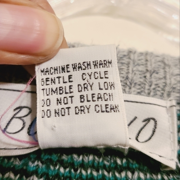 Buffalo | Men's Vintage Multi-Colored Geometric Print Crewneck Sweater (Size 2X) - Picture 4 of 10